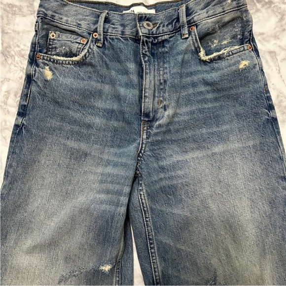 ZARA "The New Daddy" Jeans Wide Straight Leg High Waisted
Ripped Frayed Sz 2 16 - Picture 3 of 11